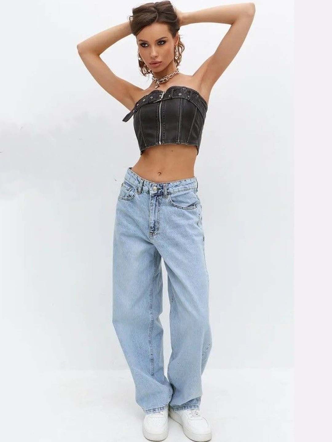 Women Relaxed Fit High-Rise Light Fade Jeans