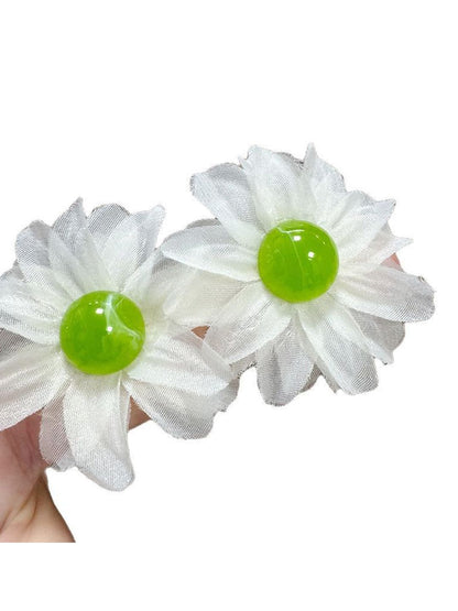 Artificial Stones Studded Floral Shape Studs