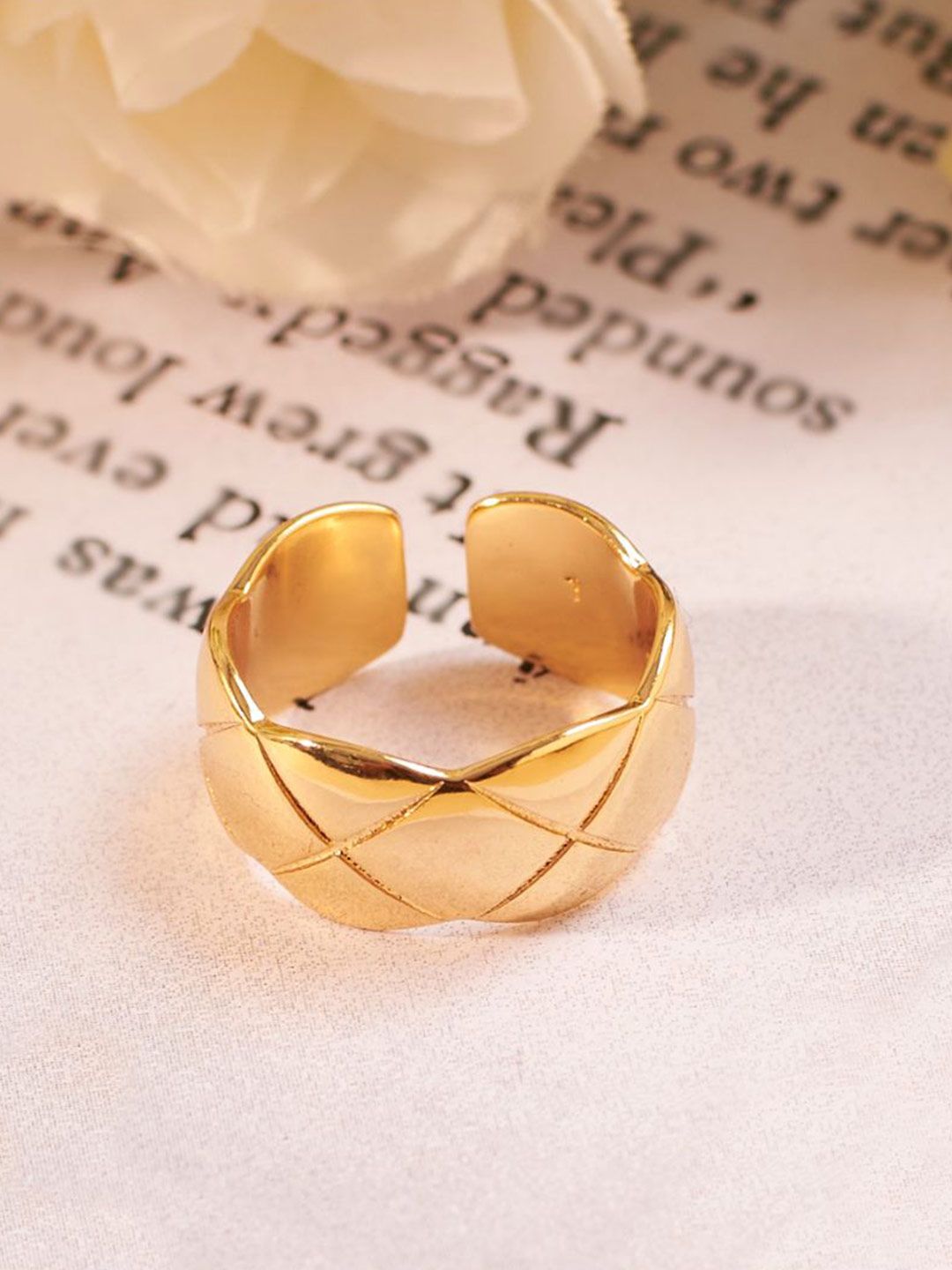 SALTY Gold-Plated Finger Ring