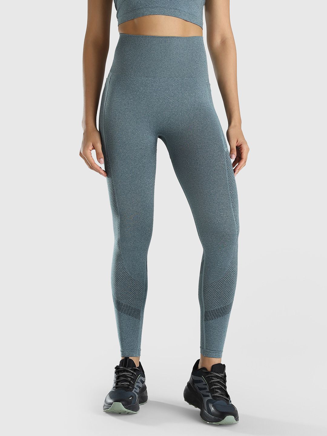 Women Solid Ankle Length Gym Tights