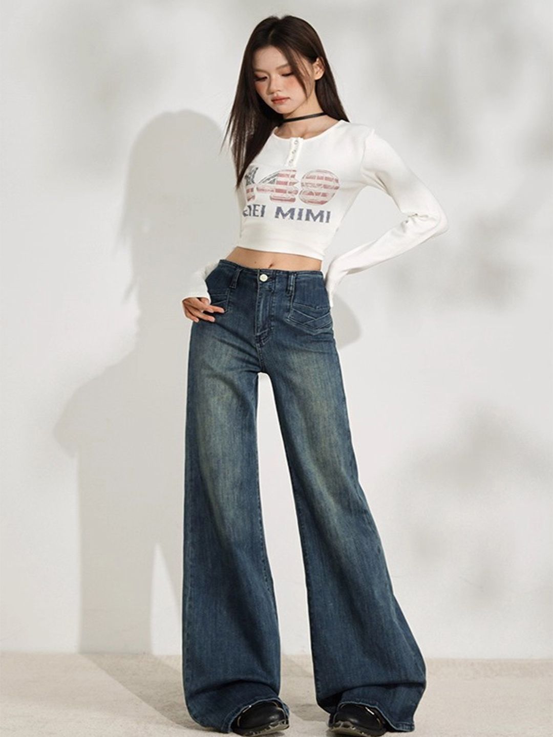 Women Wide Leg High-Rise Light Fade Jeans