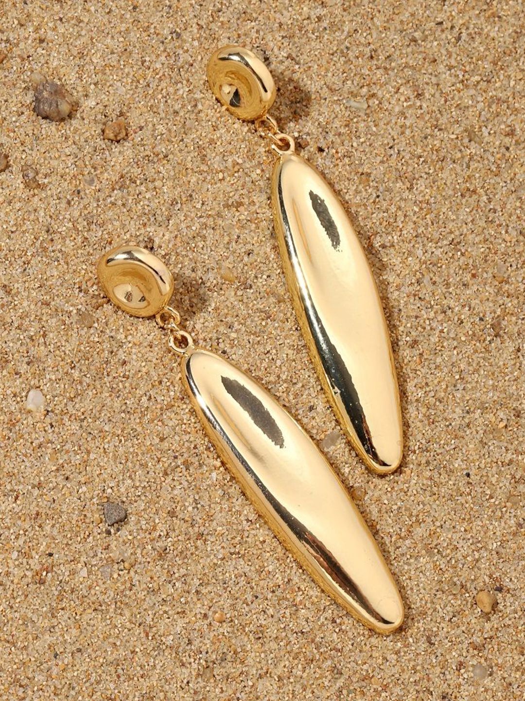 SALTY Pack of 2 Women Glorious Luxury Gold Earring