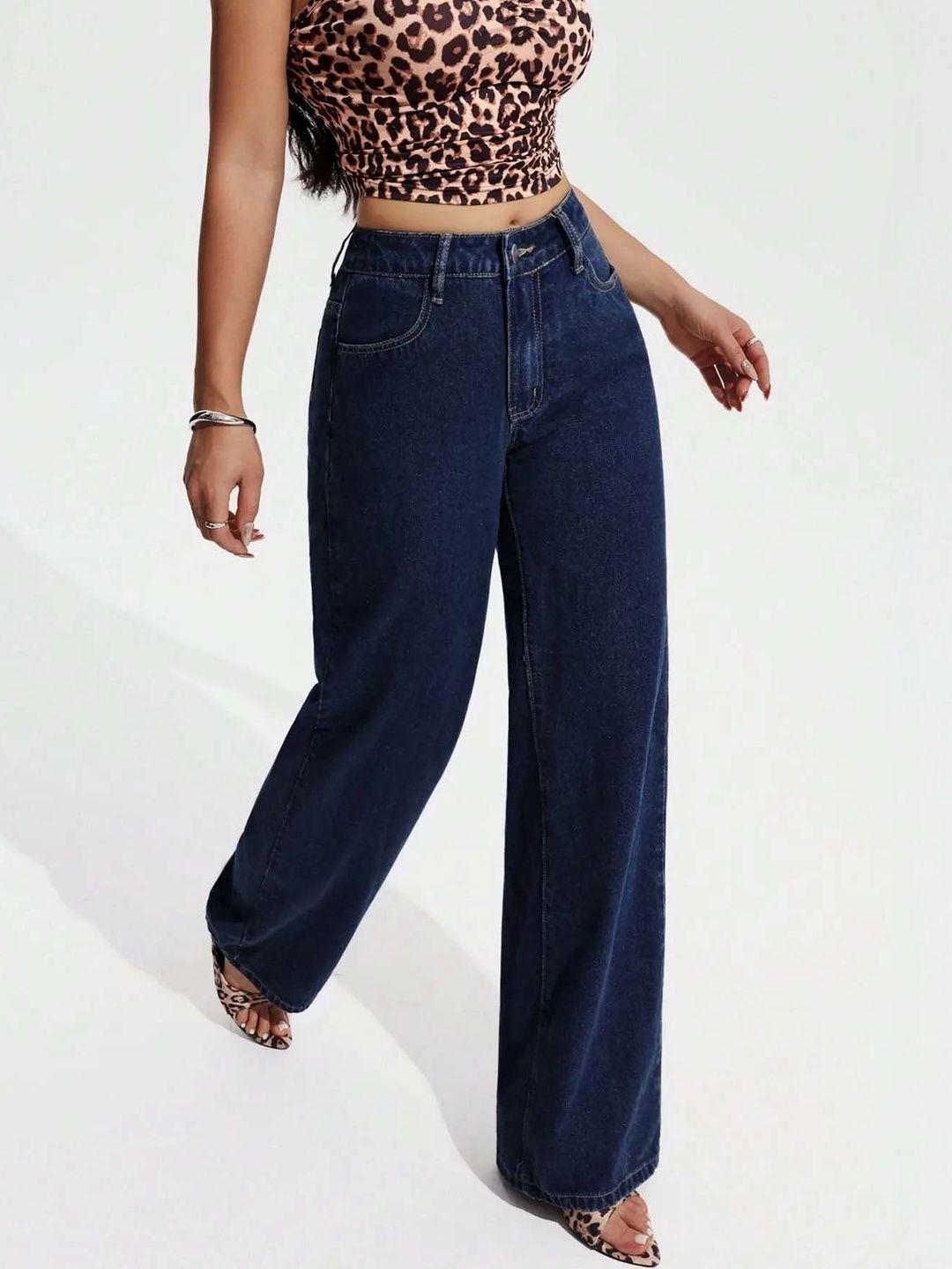 Women Classic Wide Leg High-Rise Stretchable Jeans