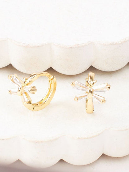 SALTY Artificial Stones Studded Contemporary Petal Glow Studs