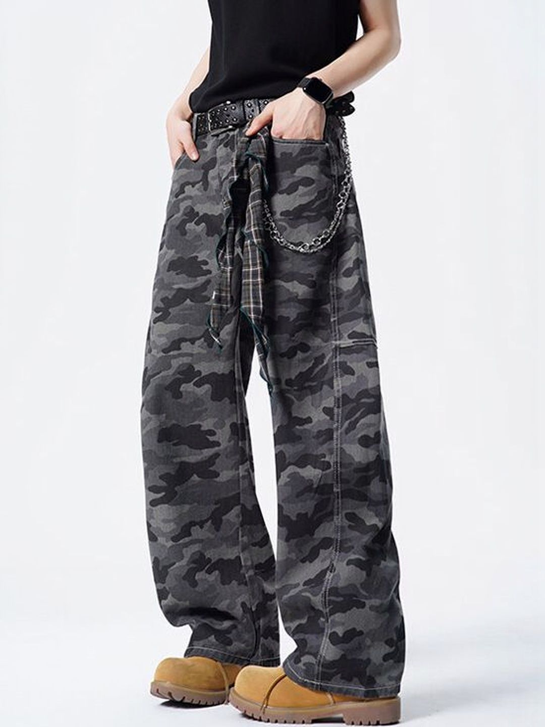 Men Wide Leg Mid-Rise Jeans