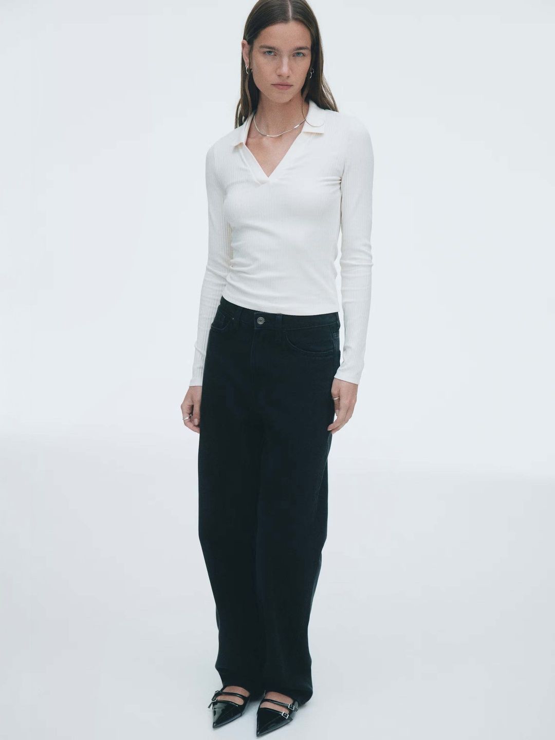 Women Classic Regular Fit Mid-Rise Stretchable Jeans