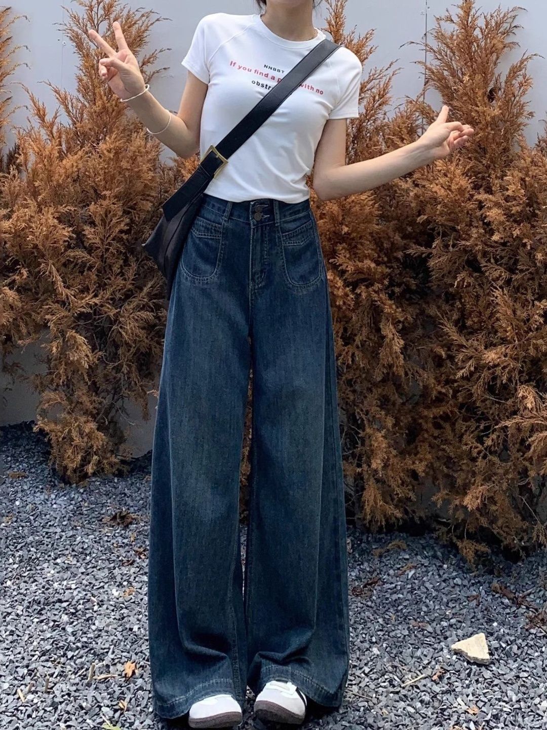Women Flared Mid-Rise Light Fade Jeans