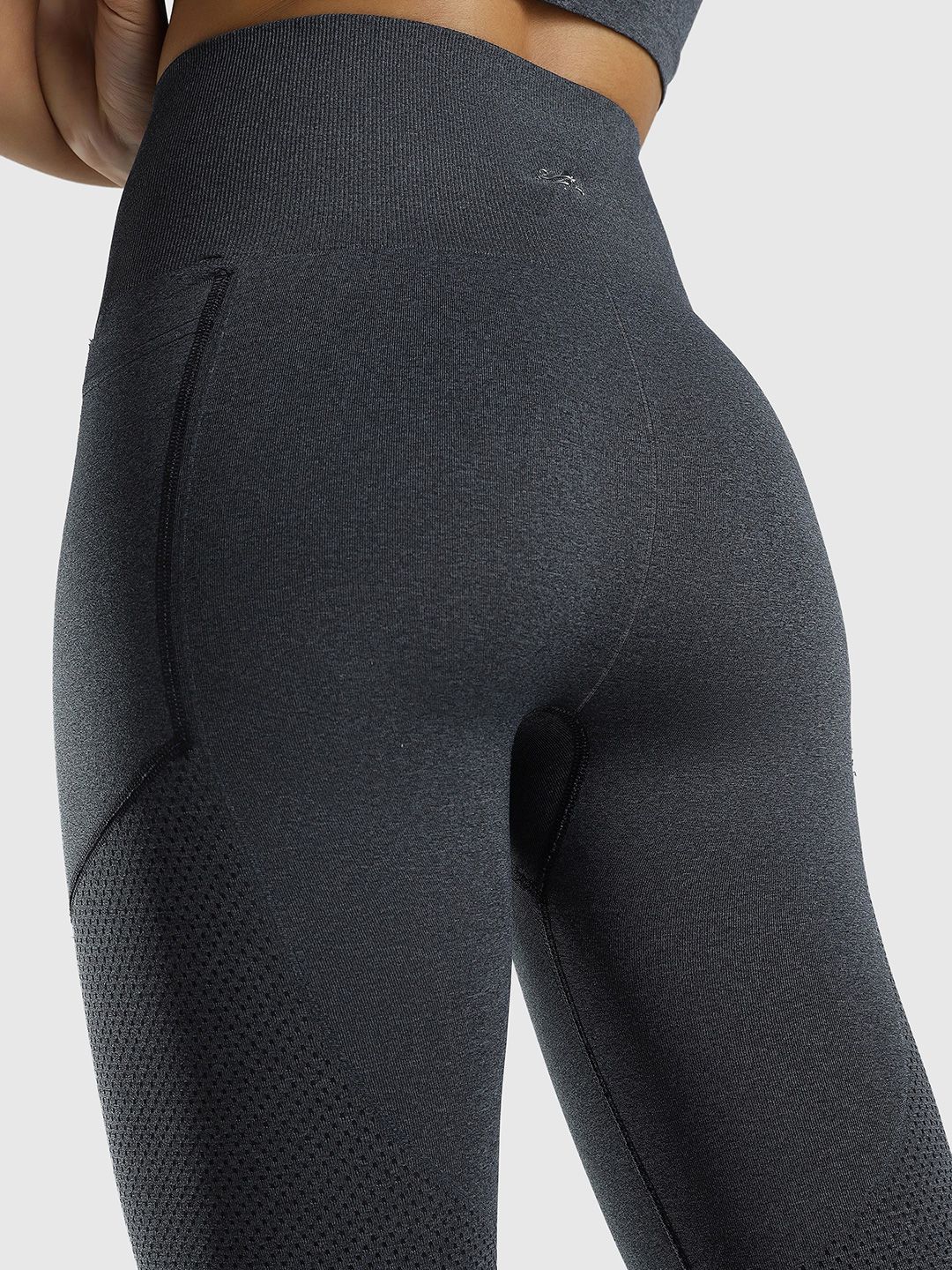 Women Seamless Ankle Length Gym Tights
