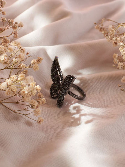 SALTY Black Beauty Bliss Stylish Adjustable Finger Ring