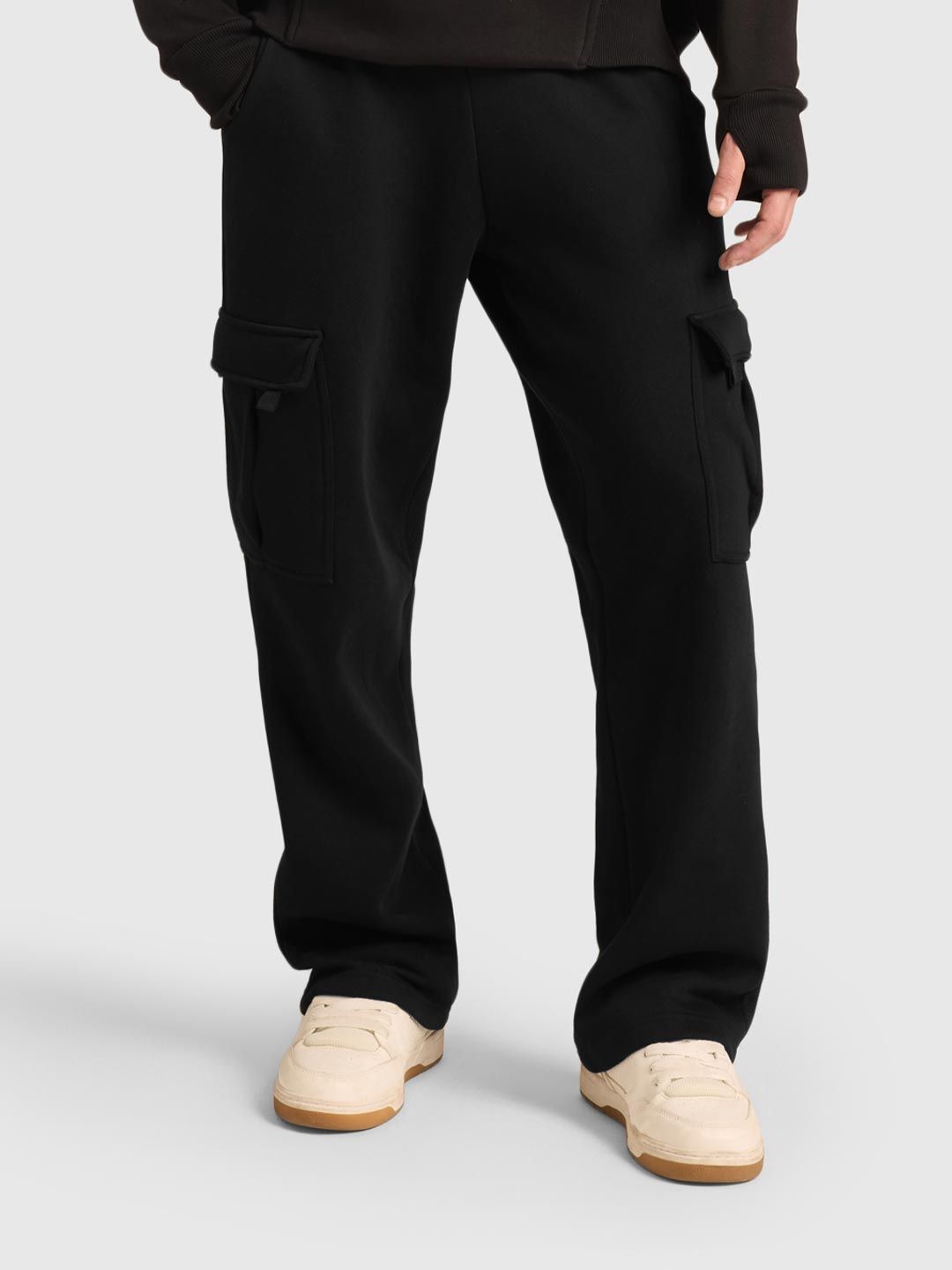 Men Cloud Ease Mid-Rise Cargos Trousers