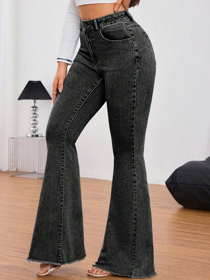 Women Bootilicious Bootcut Mid-Rise Stretchable Jeans