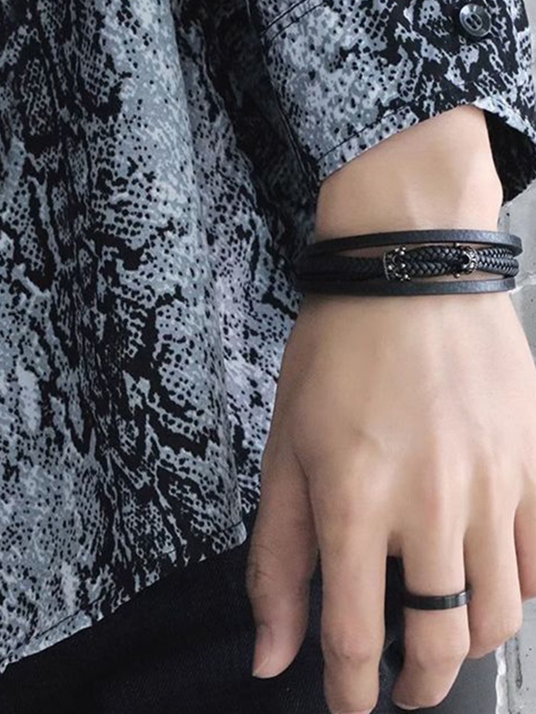 Men Silver-Plated Link Bracelet