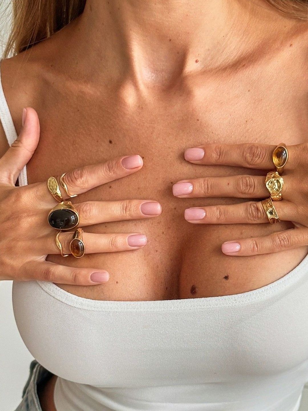 Set of 8 Gold-Plated Finger Ring