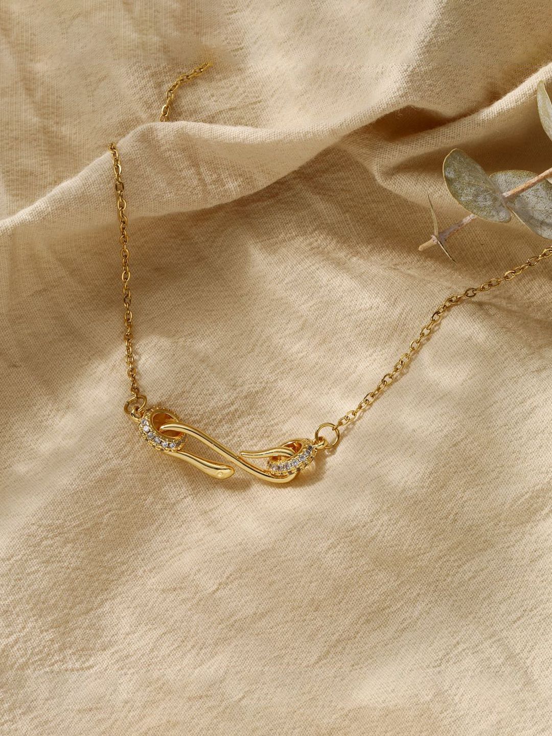 SALTY Stainless Steel Artificial Stones Studded Chain