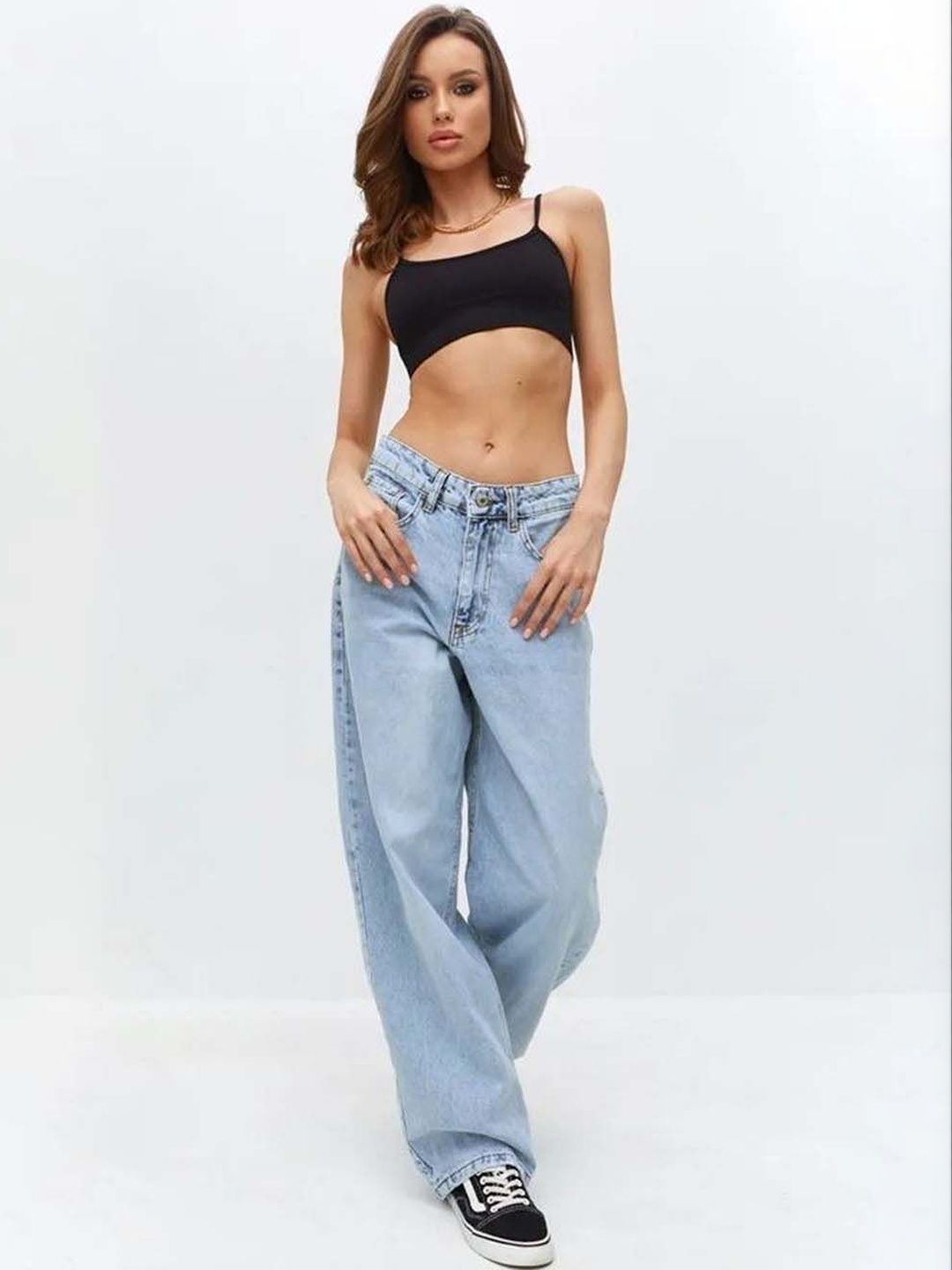 Women Relaxed Fit High-Rise Light Fade Jeans