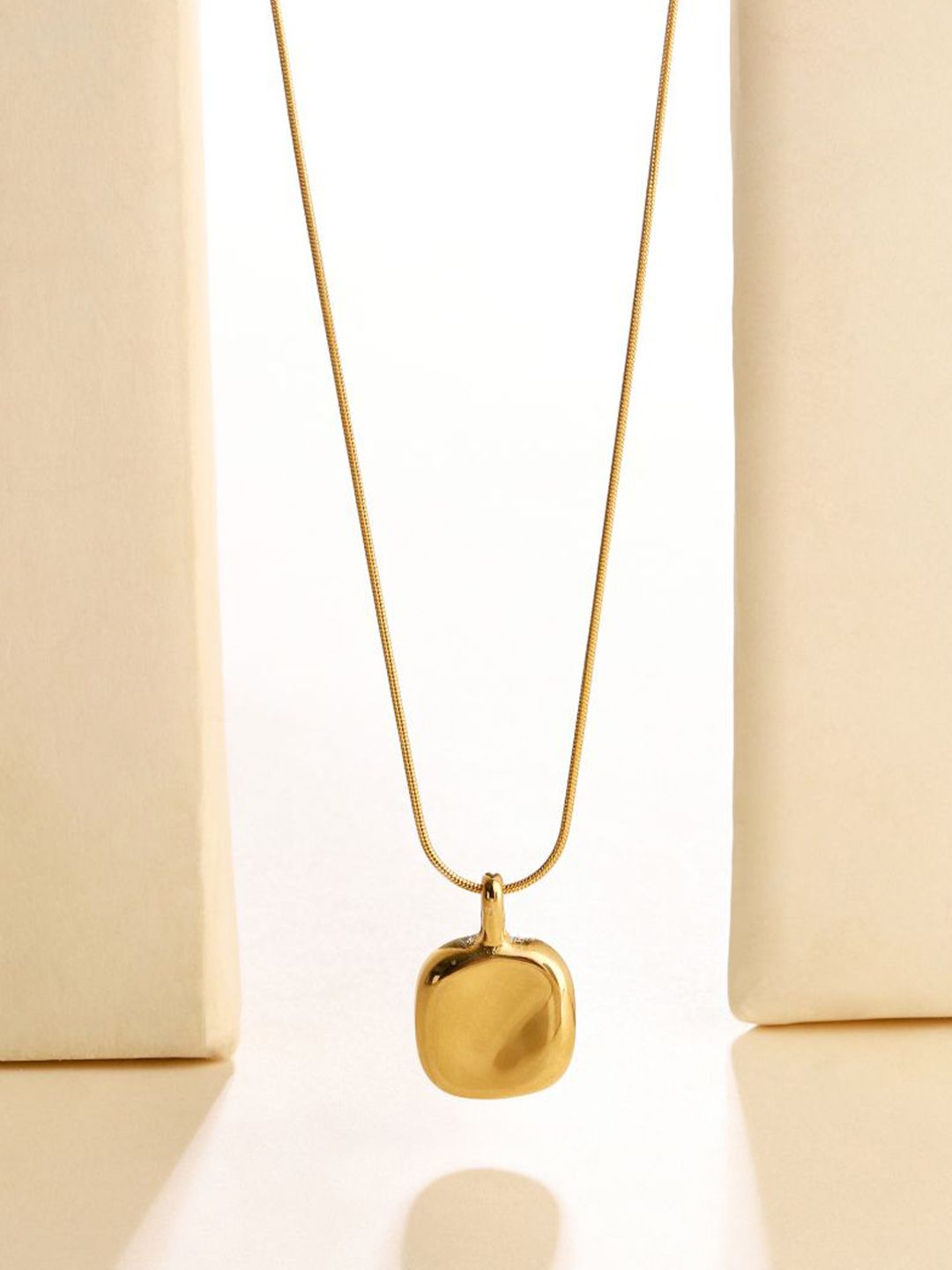 SALTY Stainless Steel Gold-Plated Square Shaped Textured Pendant With Chain