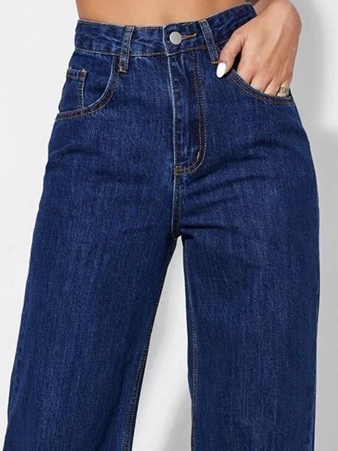 Women Straight Fit High-Rise Light Fade Stretchable Jeans
