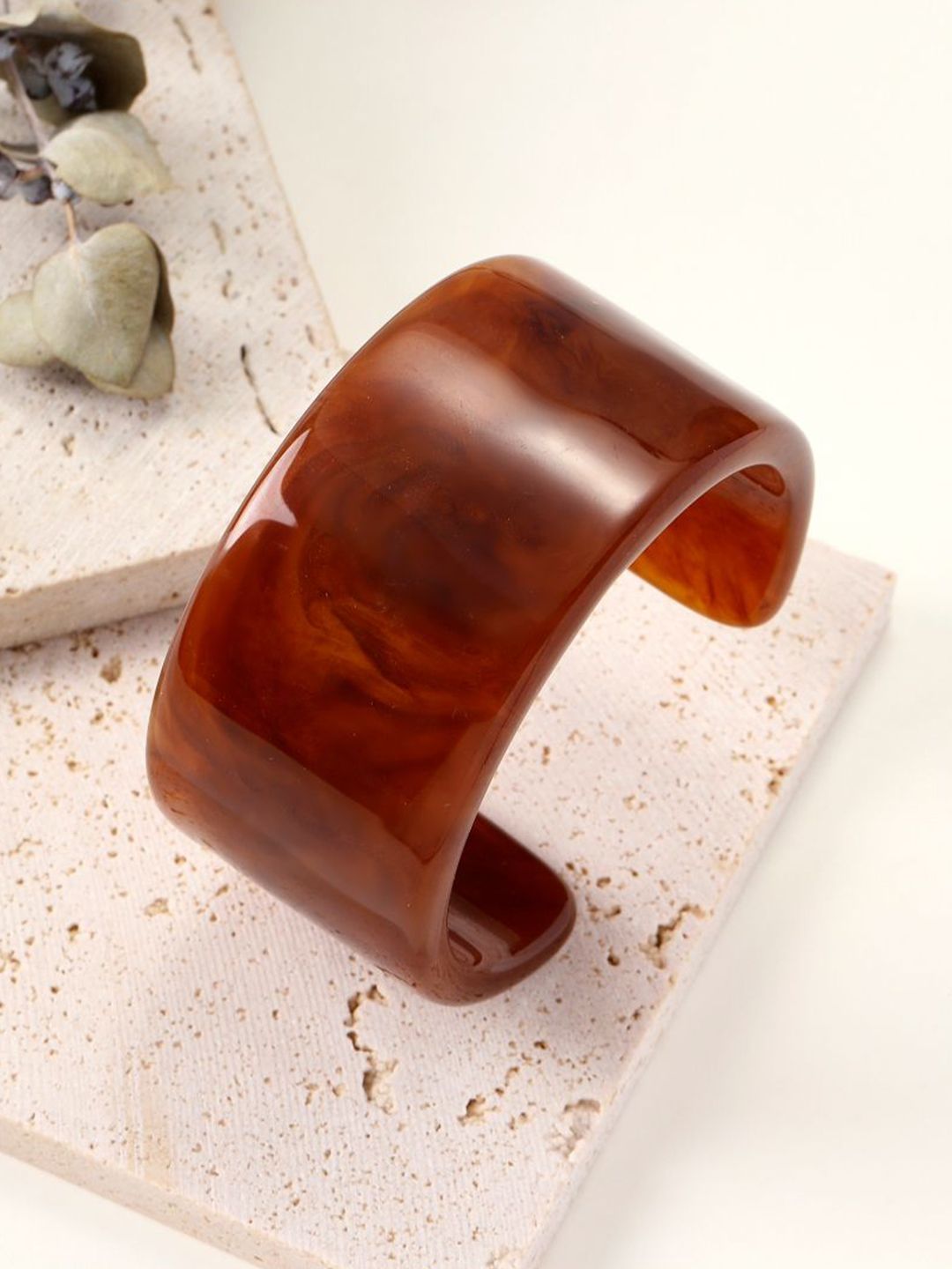 SALTY Honey Sculpted Bangle