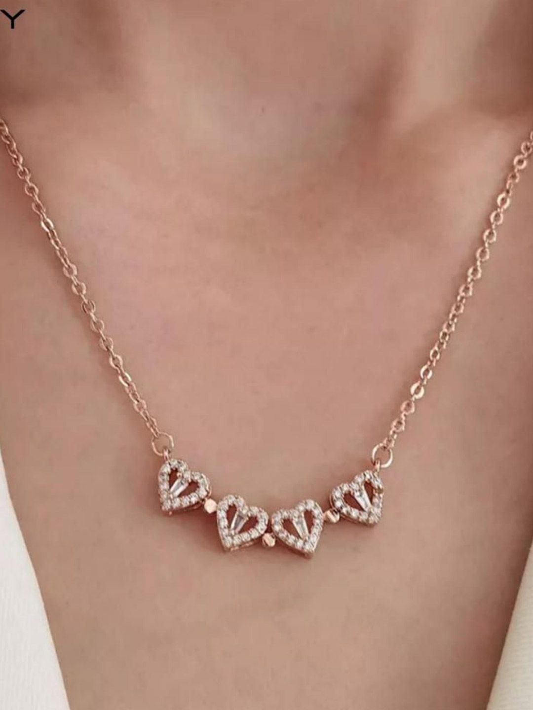 SALTY Stone-Studded Heart Magnetic Jewellery Set