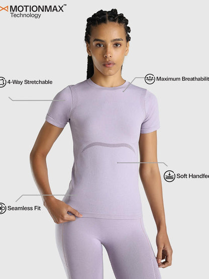 Women Solid Round Neck Slim Fit T-shirt