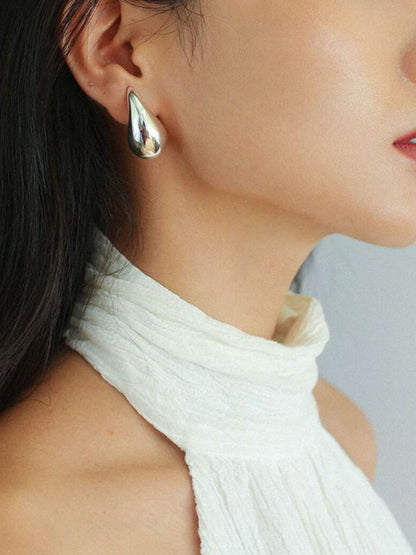 SALTY Contemporary Studs Earrings