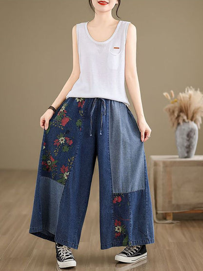 Women Mid-Rise Flared Jeans