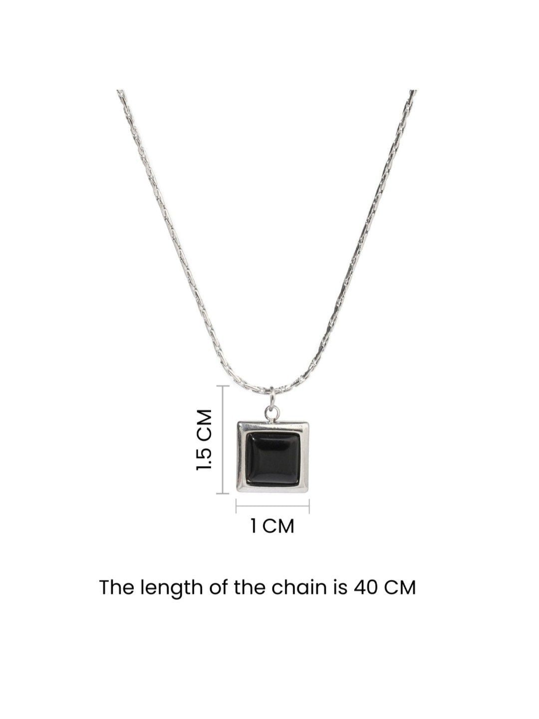 SALTY Artificial Stones Necklace
