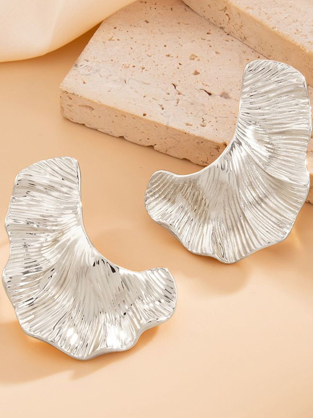 Silver-Plated Leaf Shaped Studs Earrings
