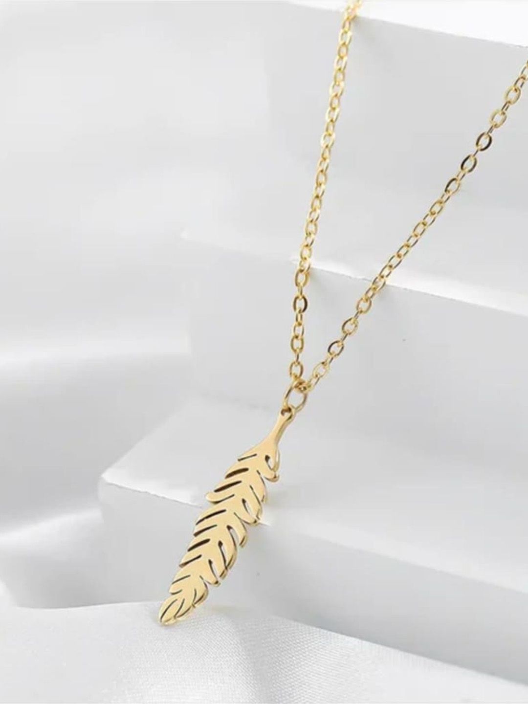 SALTY Stainless Steel Feather Shaped Pendant With Chain