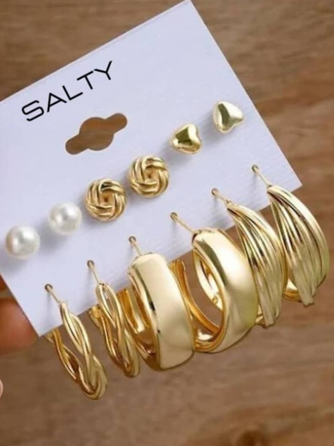 SALTY Set Of 6 Studs Earrings