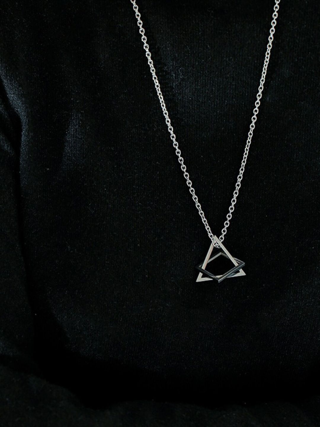 SALTY Stainless Steel Geometric Pendant & Chain