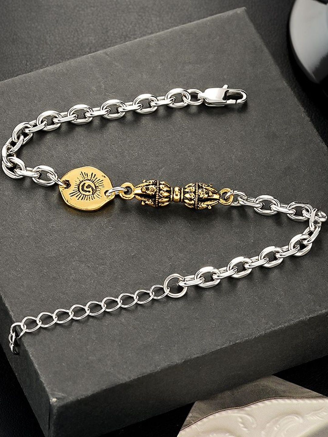 Men Handcrafted Silver-Plated Armlet Bracelet