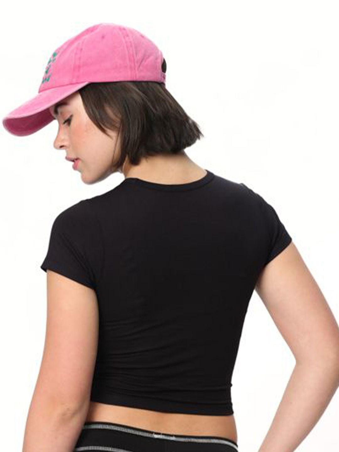Women Printed Extended Sleeves Pockets Slim Fit T-shirt