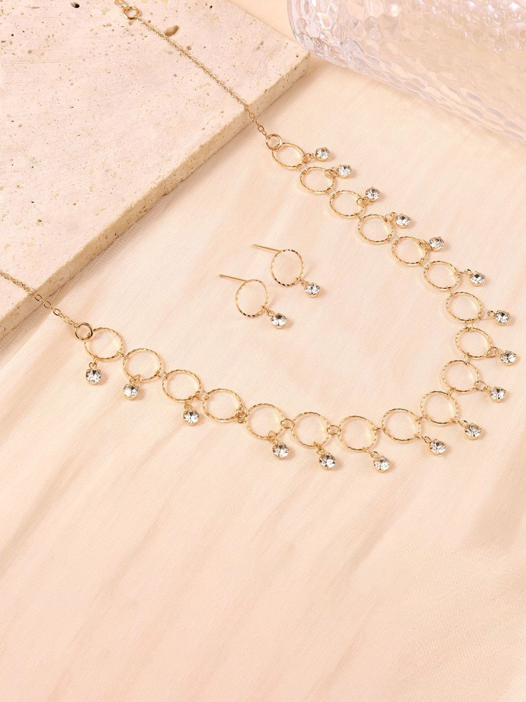 SALTY Stone Studded Tasselled Jewellery Set