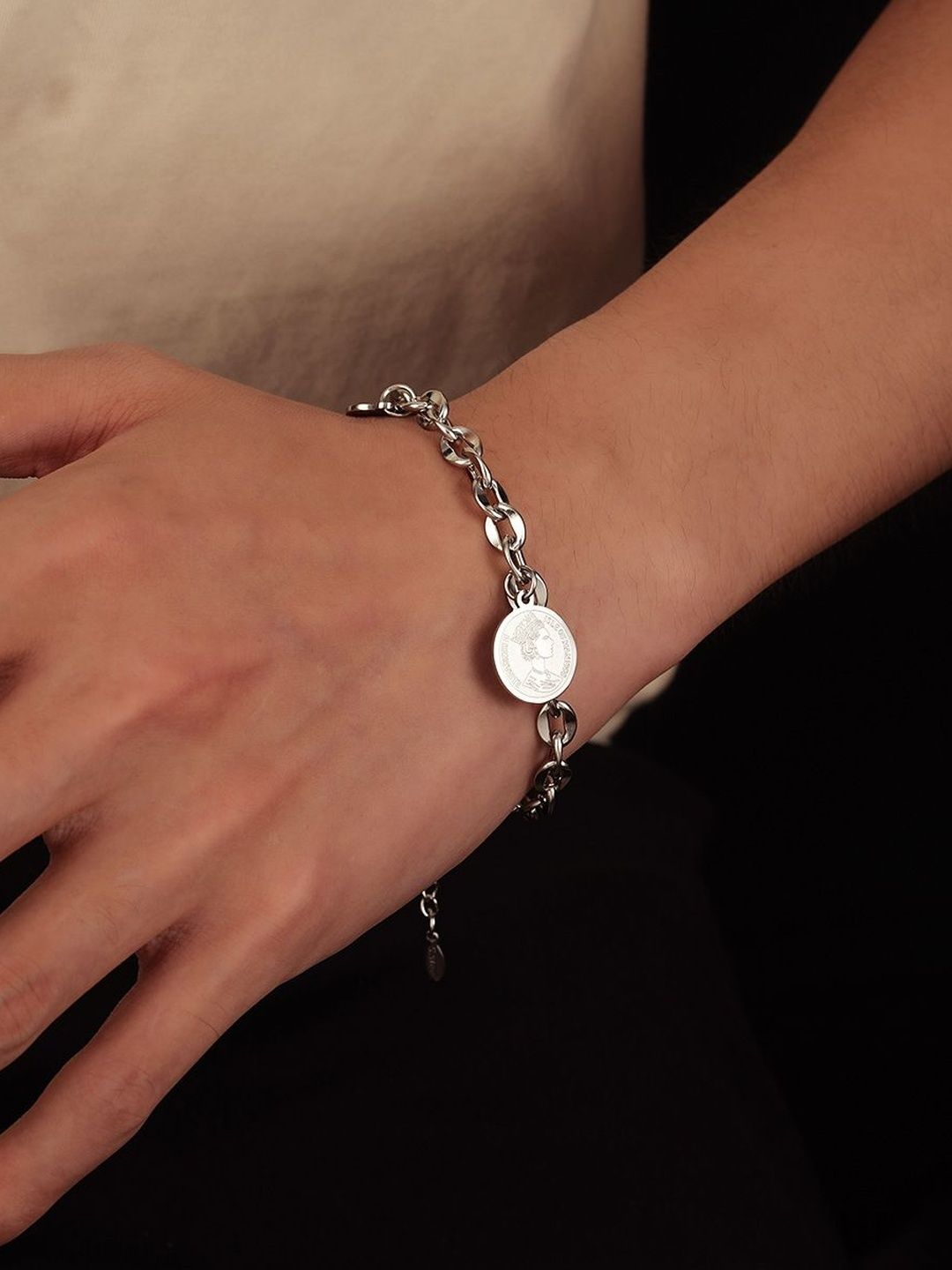 Men Silver-Plated Link Bracelet