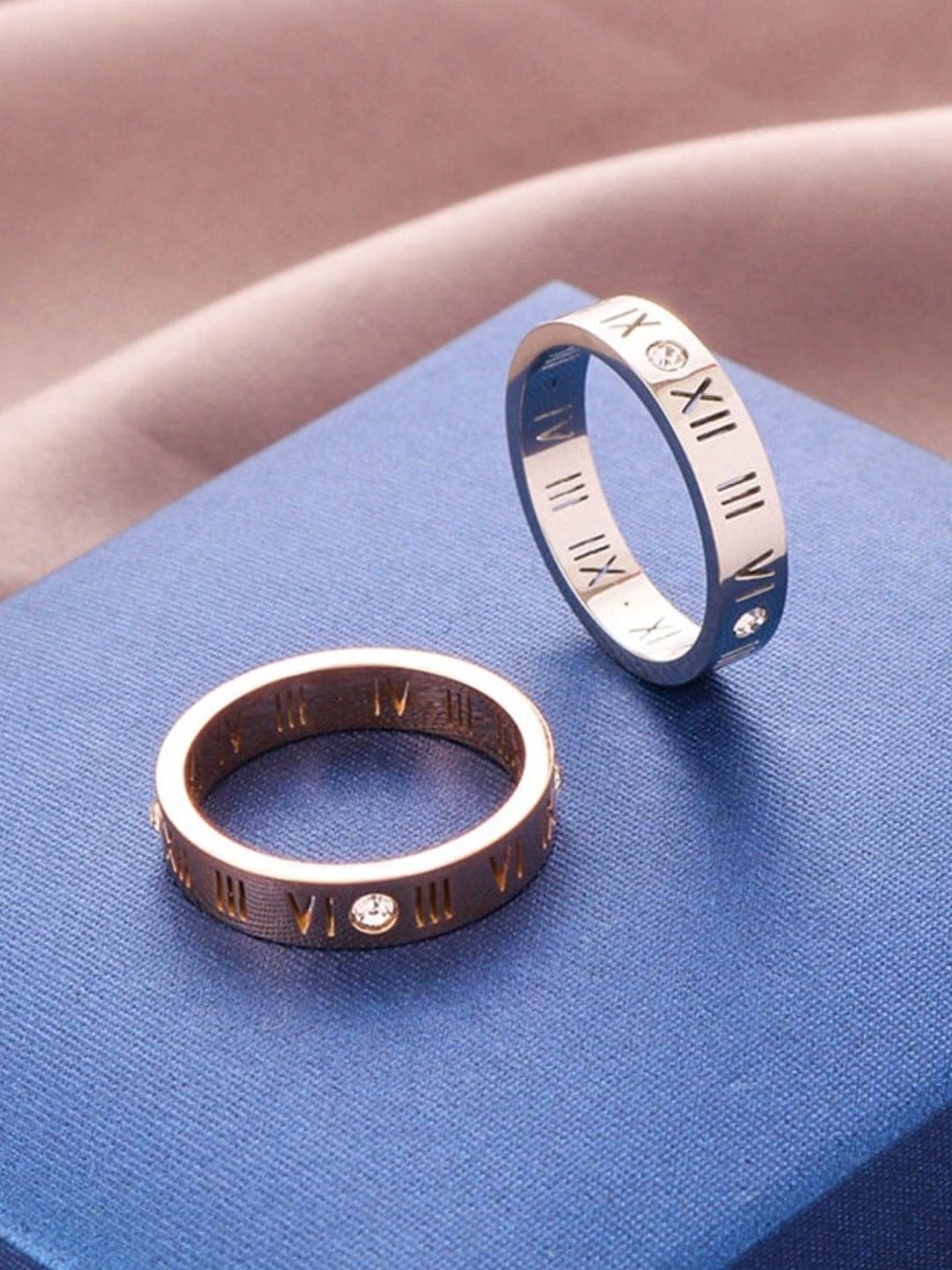 SALTY 92.5 Stainless Steel Artificial Stones-Studded Roman Angels Band Ring