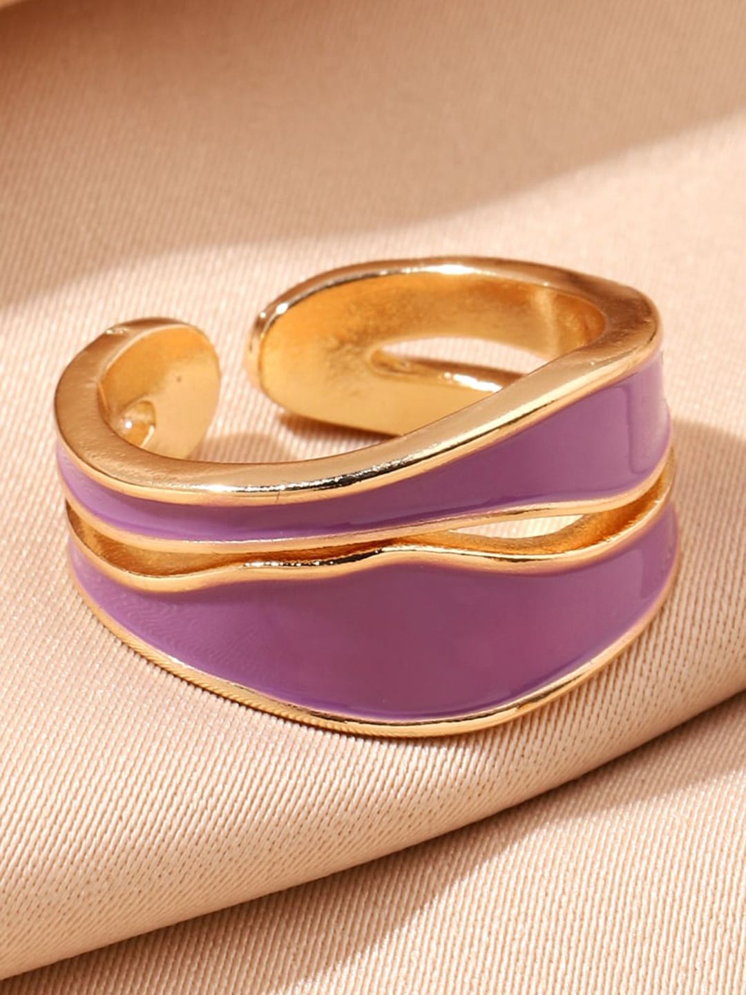 SALTY Blair Enamel Detail Finger Ring