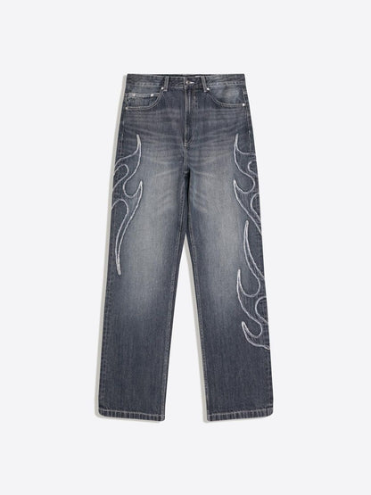 Baggy patch jeans