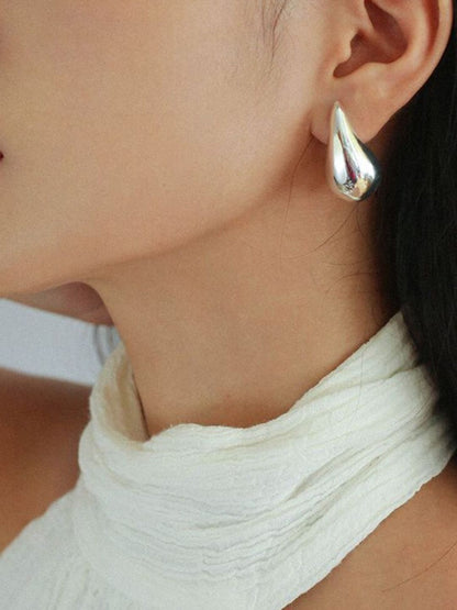 SALTY Teardrop Shaped Studs Earrings