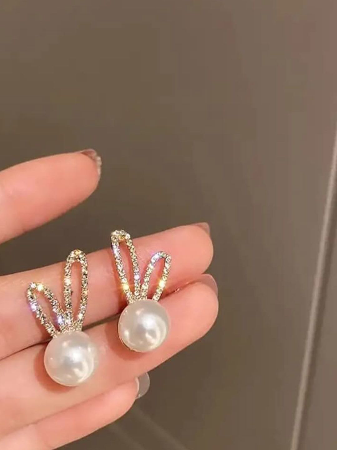 SALTY Women FairyFrost Pearl Earrings