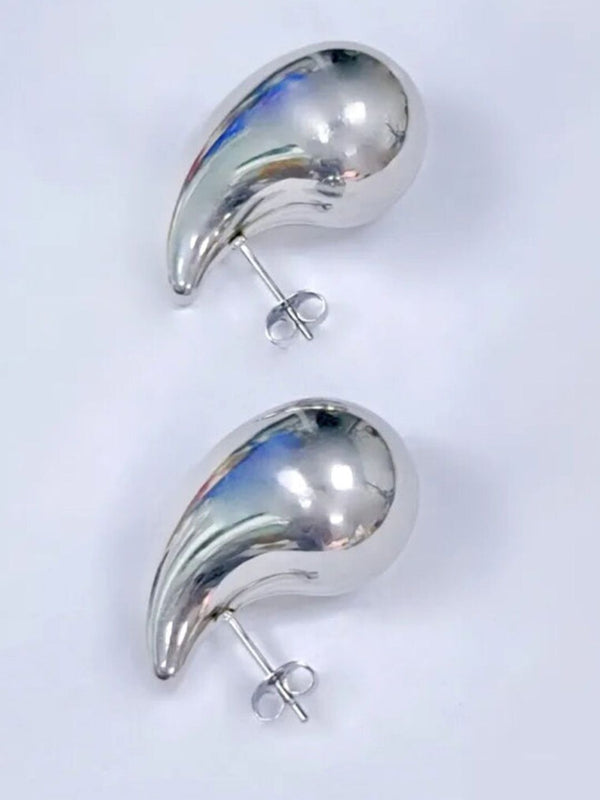 SALTY Contemporary Studs Earrings