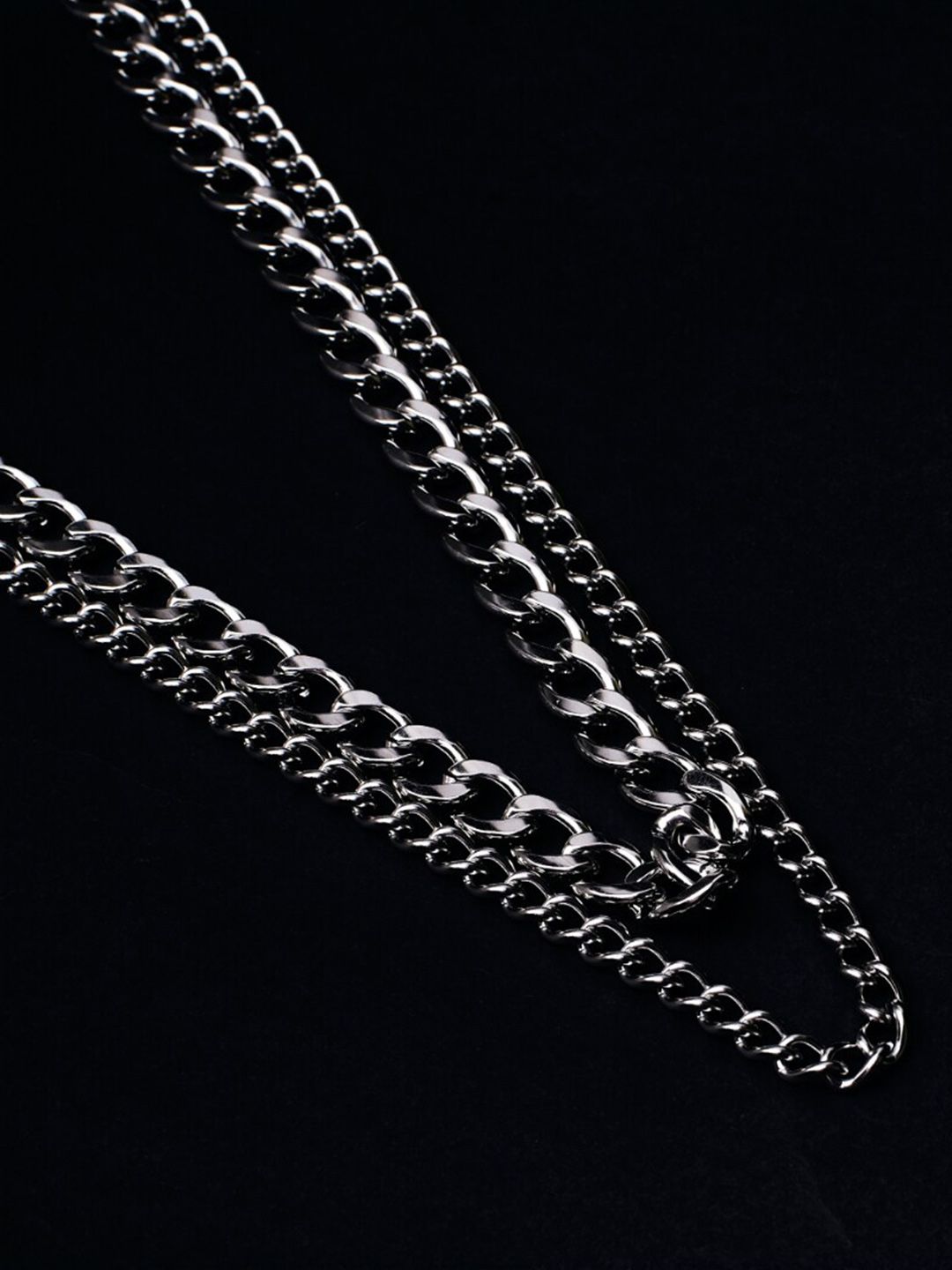 SALTY Men Layered Western Chain