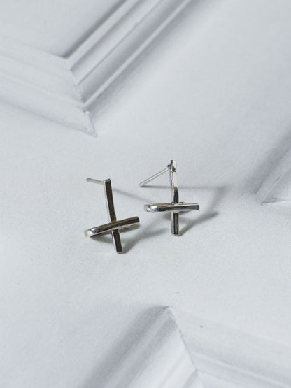 SALTY Stainless Steel Contemporary Studs Earrings