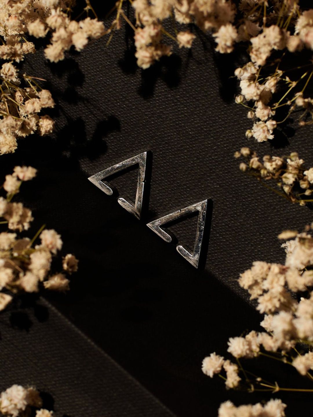 SALTY Men Triangular Shape Hoop Earrings