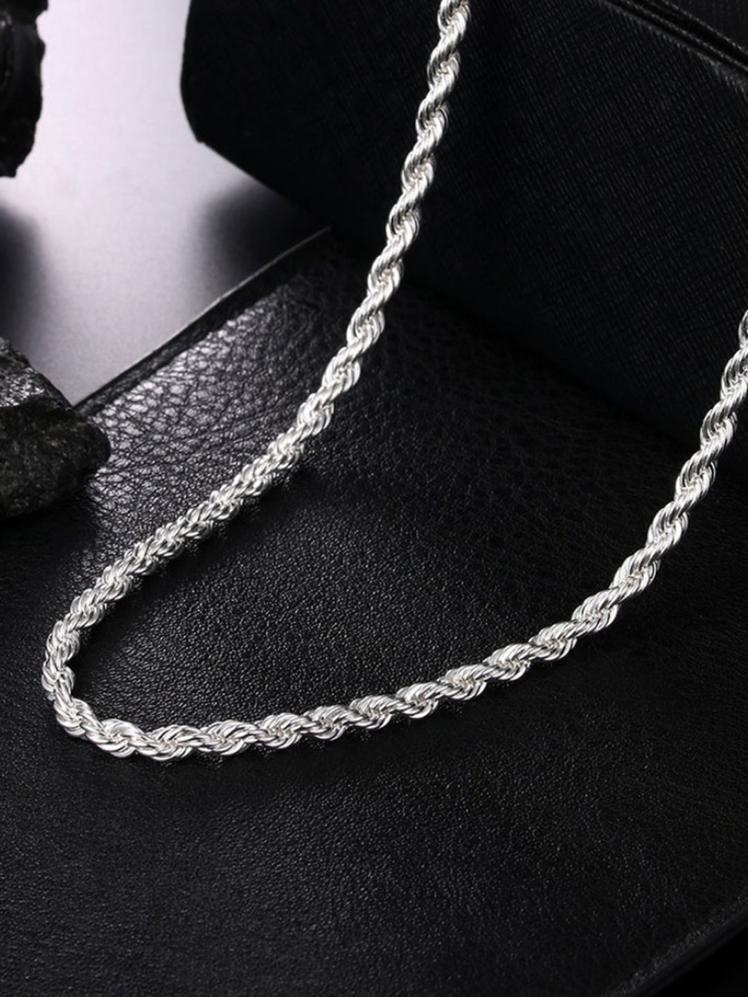 SALTY Men Silver-Toned Minimal Chain