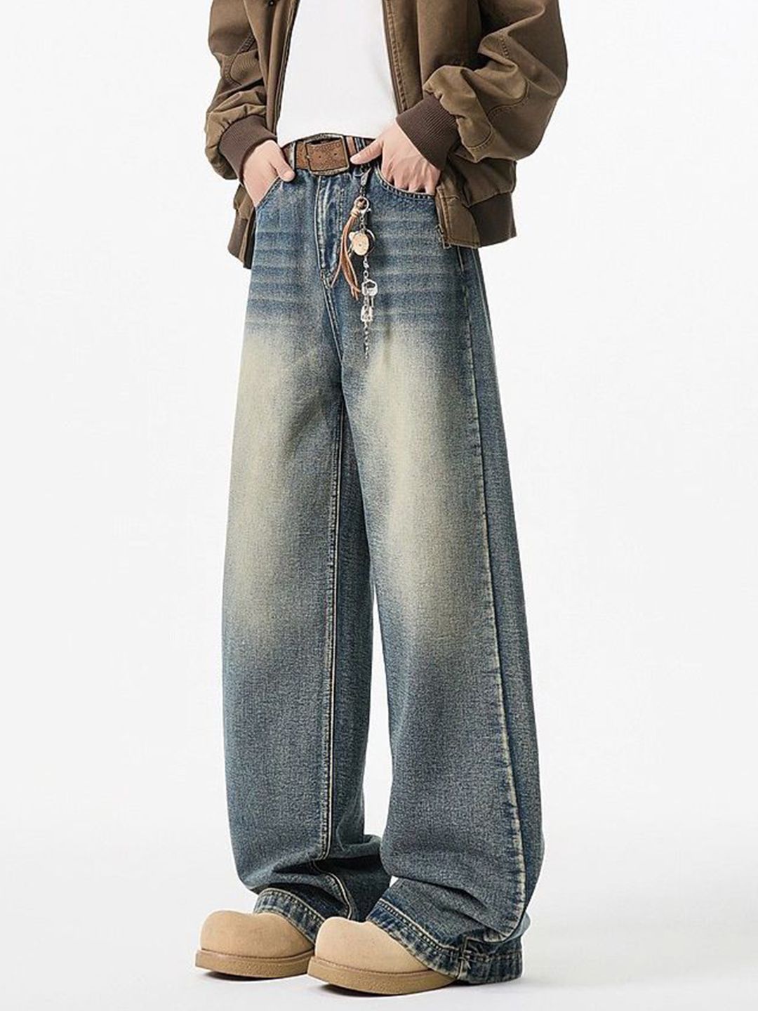 Men Wide Leg Mid-Rise Light Shade Heavy Fade Jeans