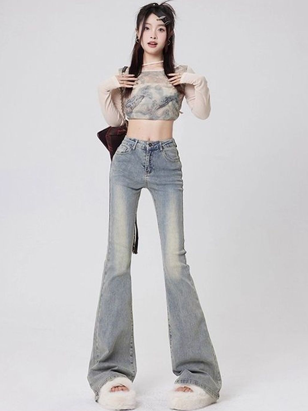 Women Wide Leg High-Rise Light Fade Jeans