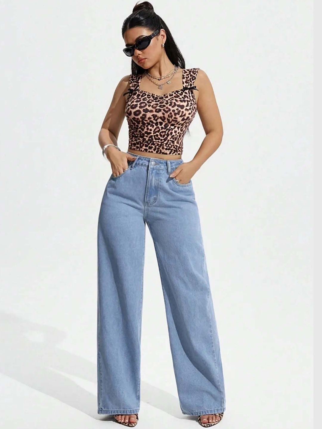 Women Wide Leg High-Rise Light Fade Jeans