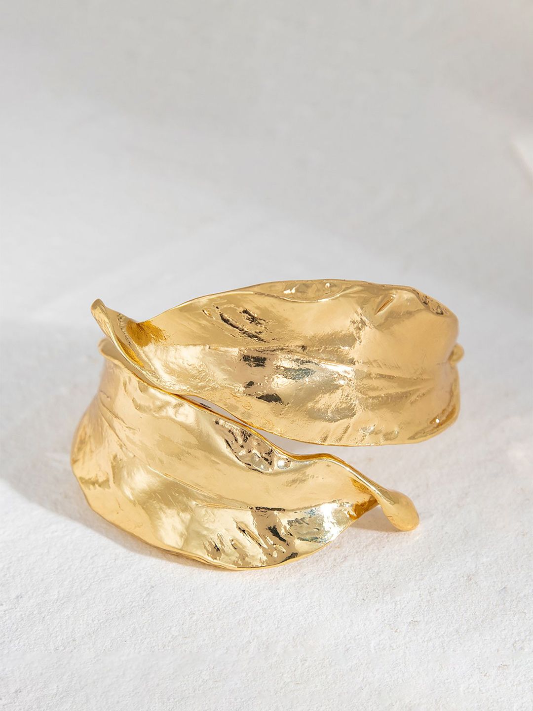 Women Antique Gold-Plated Bangle-Style Bracelet