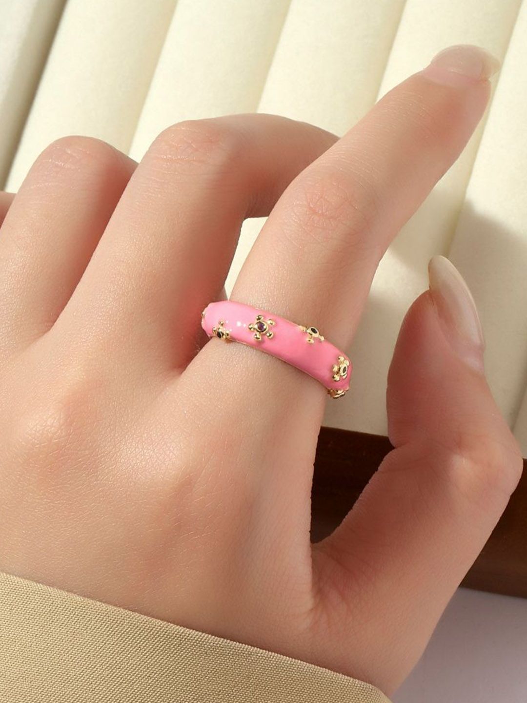 SALTY Stone-Studded Adjustable Finger Ring